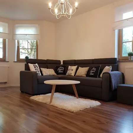 Apartman Na Podgorzu 6 *